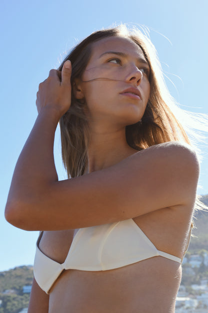 Charlotte Top, Crème