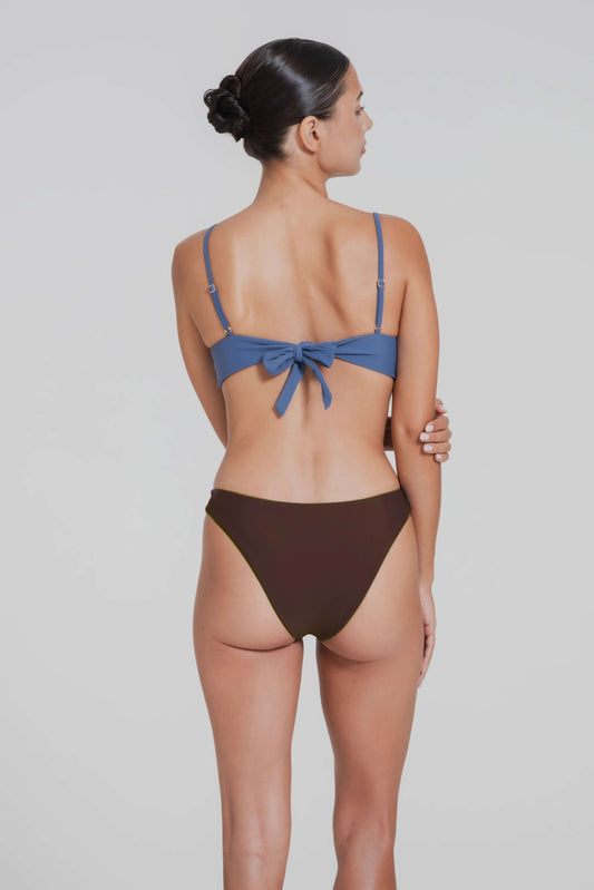 Chloé Bottom, Chocolat