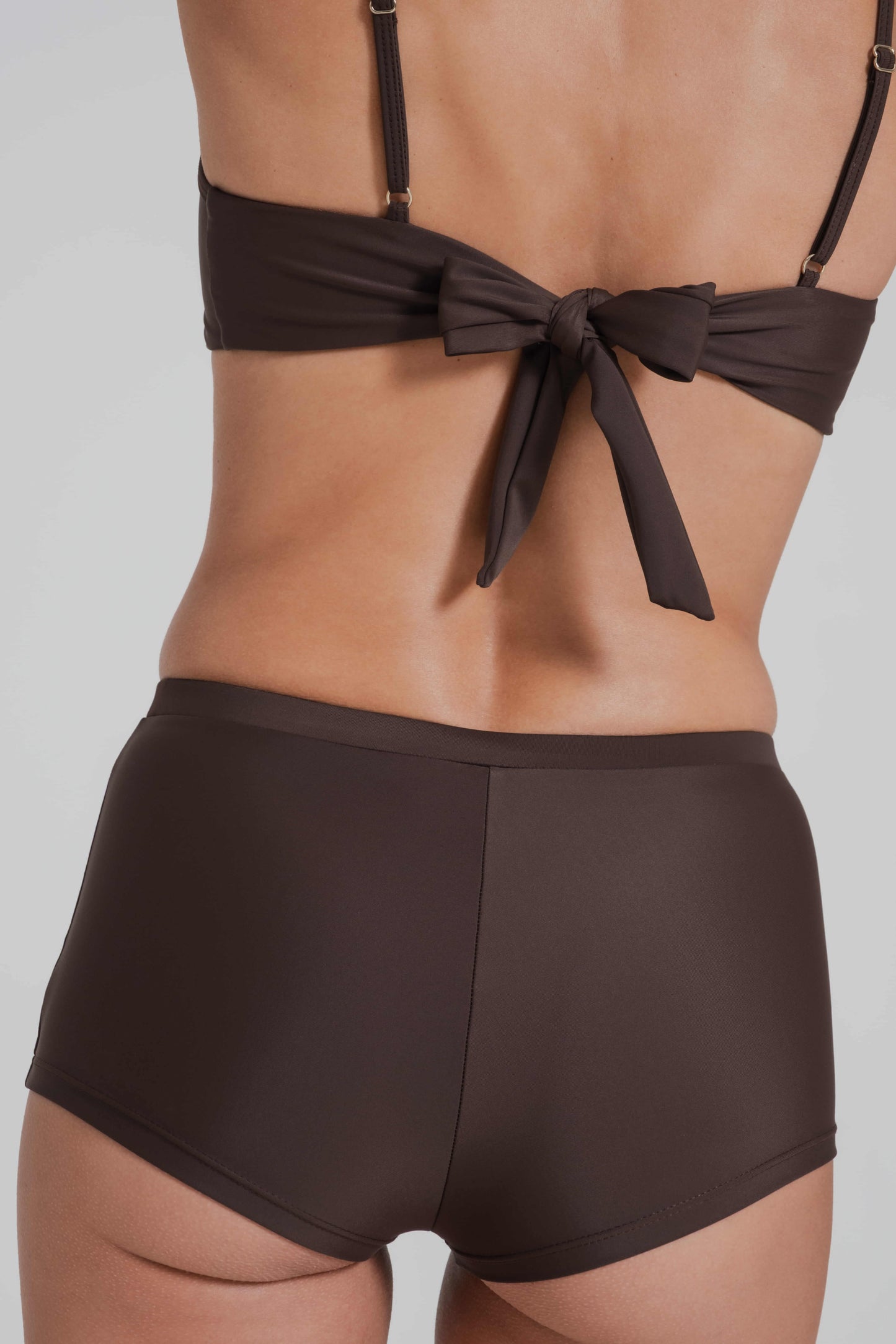 Lucie Short, Chocolat