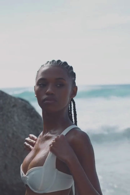 Gabrielle Top, Crème