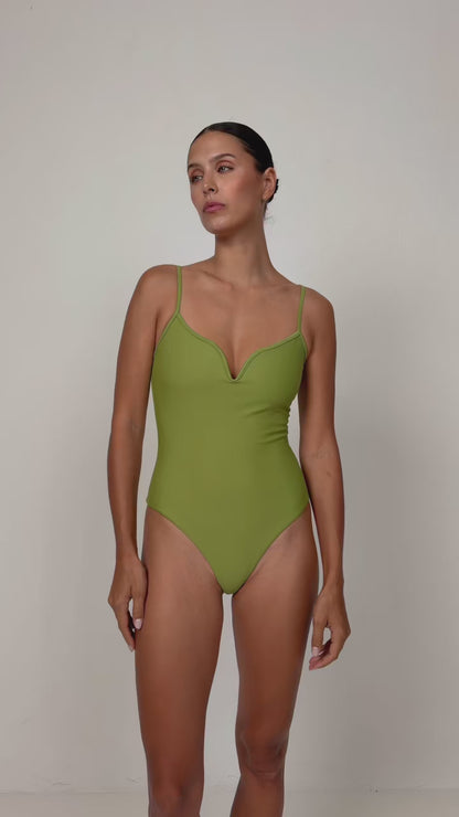 Madeleine One Piece, Olivier